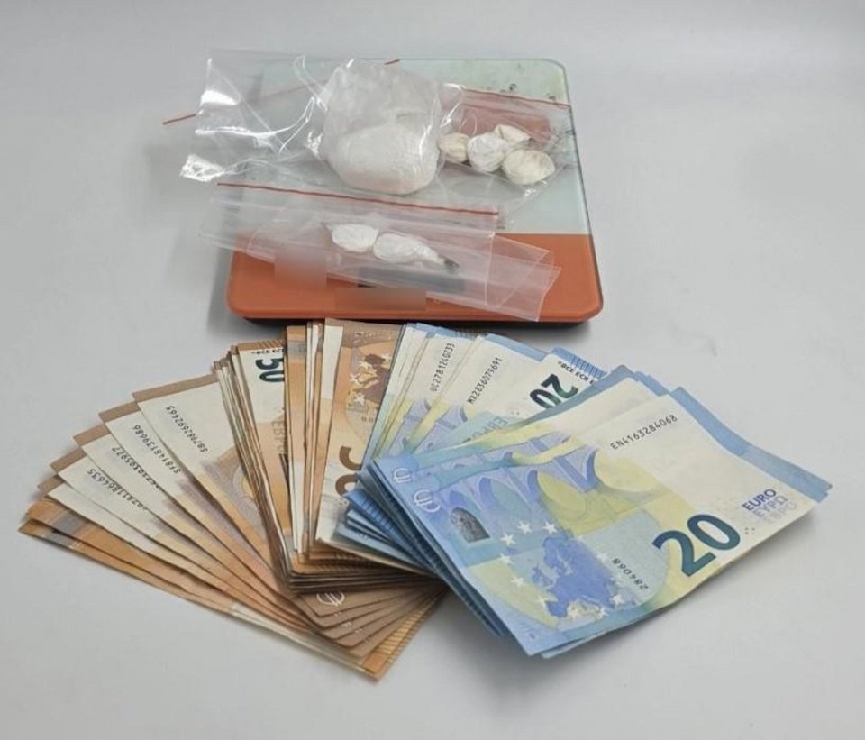 Σύλληψη 43χρονου για διακίνηση ναρκωτικών