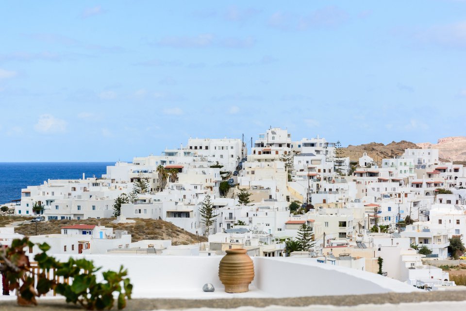 Άποψη της Χώρας της Νάξου ένα καλοκαιρινό απόγευμα