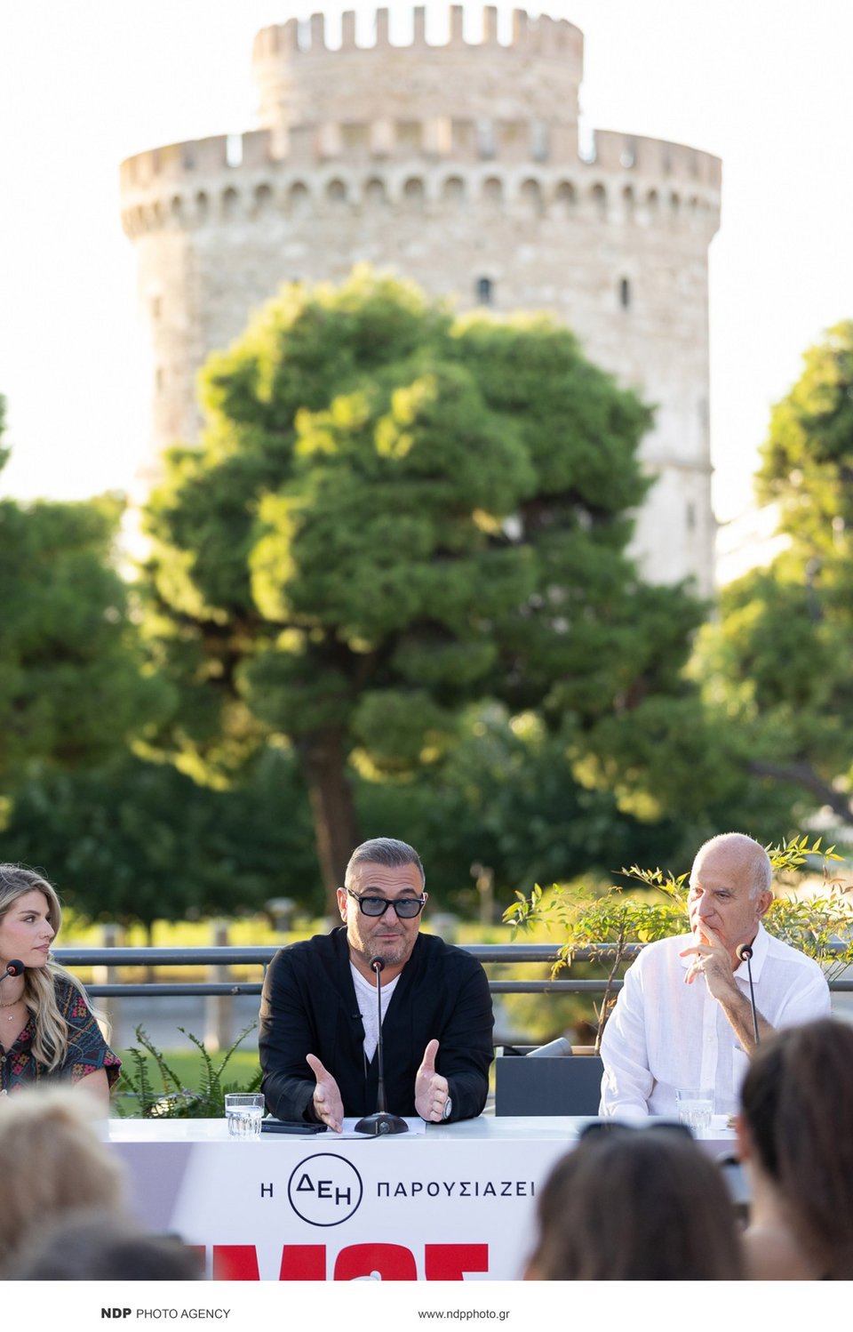 Ο δημοφιλής τραγουδιστής εξήγησε για το πώς προέκυψε η ιδέα για τη μεγάλη συναυλία
