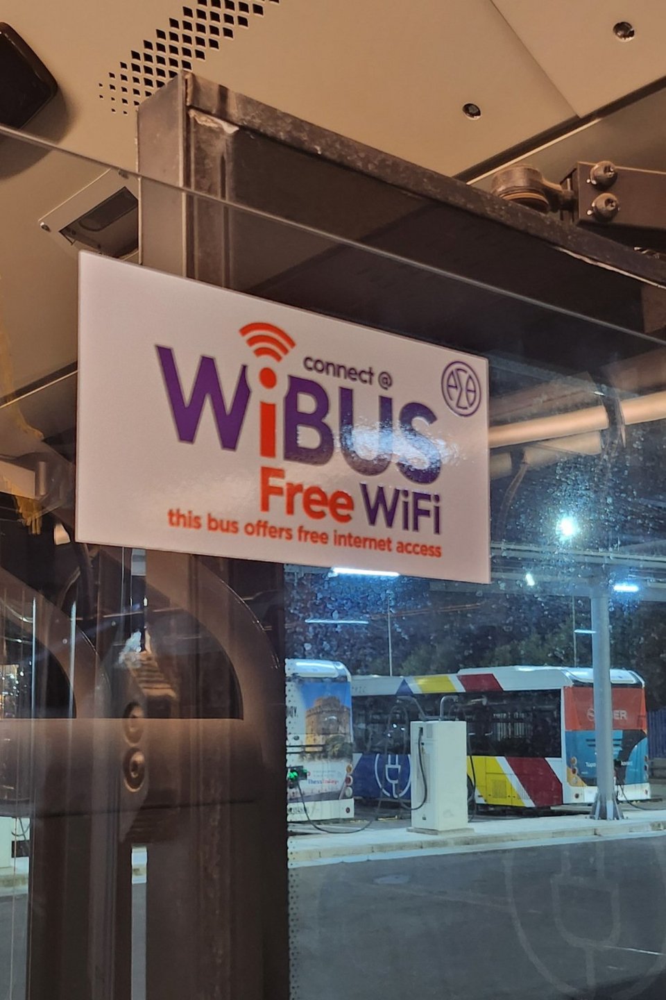 Δωρεάν Wi-Fi σε 30 ηλεκτρικά λεωφορεία του ΟΑΣΘ
