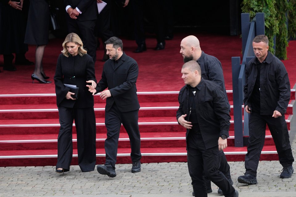 Ο Πρόεδρος της Ουκρανίας Βολοντίμιρ Ζελένσκι με τη σύζυγό του Ολένα 