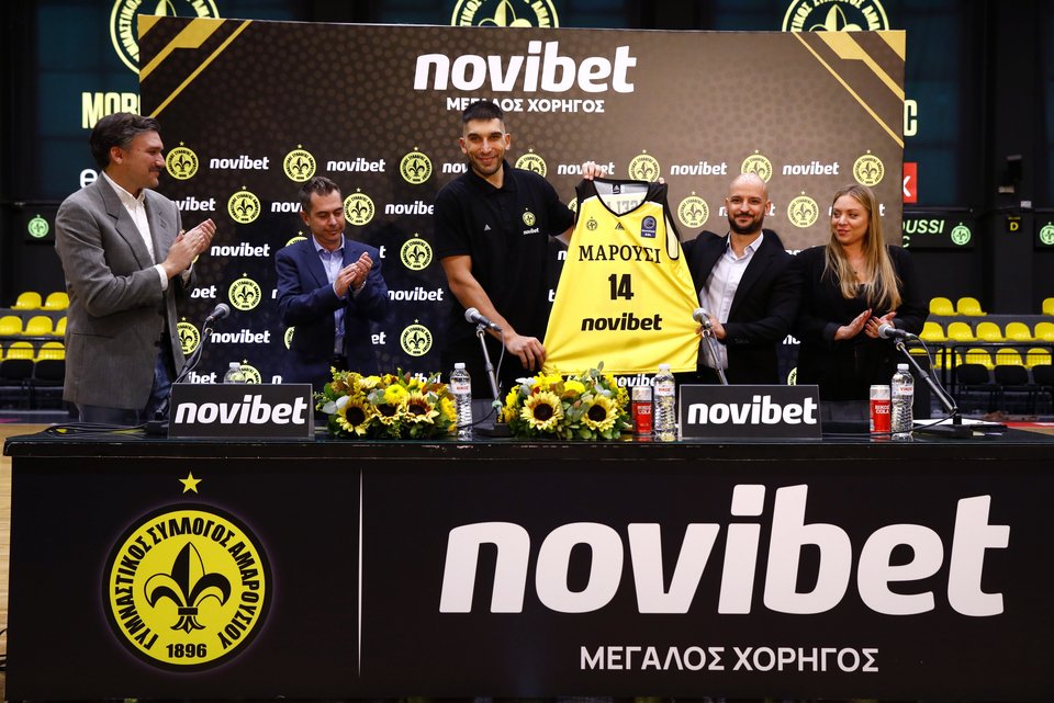 Γιάννης Χριστόπουλος, CMO,&nbsp; KAE ΜΑΡΟΥΣΙ - Κίμων Στέφος, CCO, KAE ΜΑΡΟΥΣΙ – Λεωνίδας Κασελάκης, Αρχηγός ΚΑΕ ΜΑΡΟΥΣΙ - Άλκης Φακίρης, Country Manager, Novibet - Moderator: Κατερίνα Χριστοπούλου, Senior Corporate Communications Specialist, Novibet 