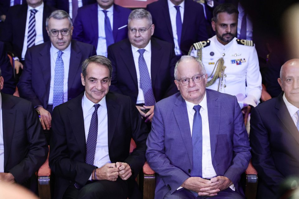 Ο Πρόεδρος της Δημοκρατίας Κωνσταντίνος Τασούλας και ο πρώθυπουργός Κυριάκος Μητσοτάκης / Φωτογραφία: Intimenews-ΧΑΛΚΙΟΠΟΥΛΟΣ ΝΙΚΟΣ