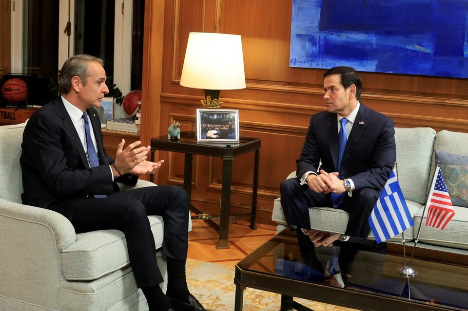 Ο Κυριάκος Μητσοτάκης σε σύντομες δηλώσεις μπροστά στις κάμερες / Φωτογραφία: Eurokinissi-Κονταρίνης Γιώργος  