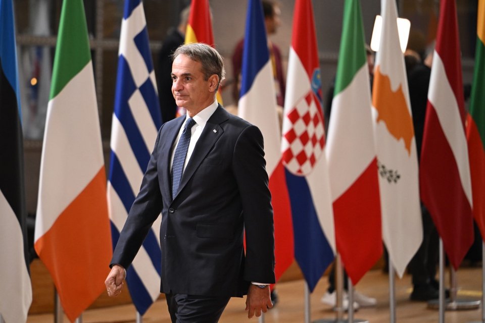 Ο Κυριάκος Μητσοτάκης προσερχόμενος στη Σύνοδο Κορυφής
