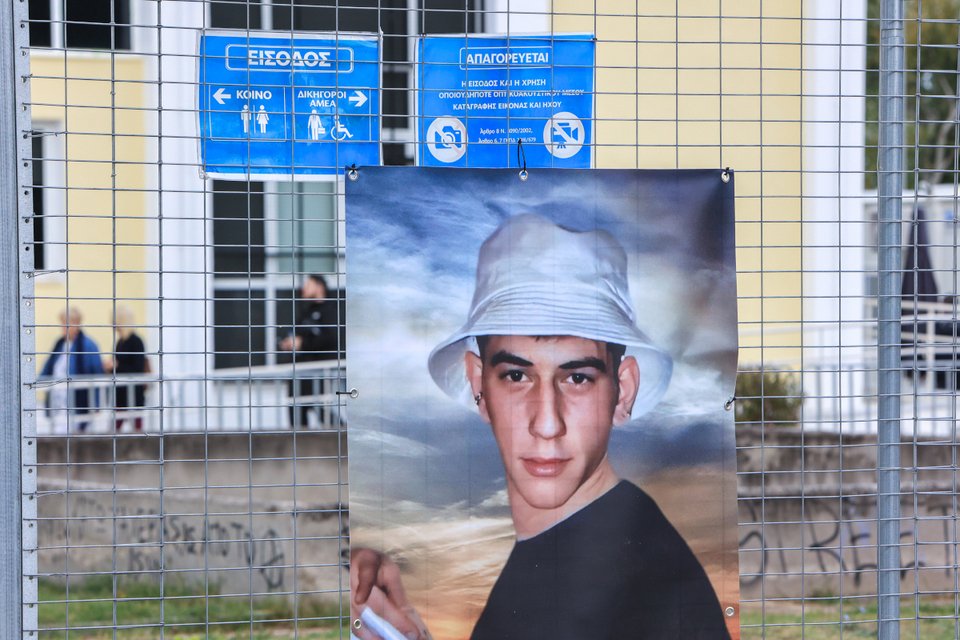 Ο Άγγελος που έχασε τη ζωή του στα Τέμπη / Φωτογραφία: ΛΕΩΝΙΔΑΣ ΤΖΕΚΑΣ/EUROKINISSI