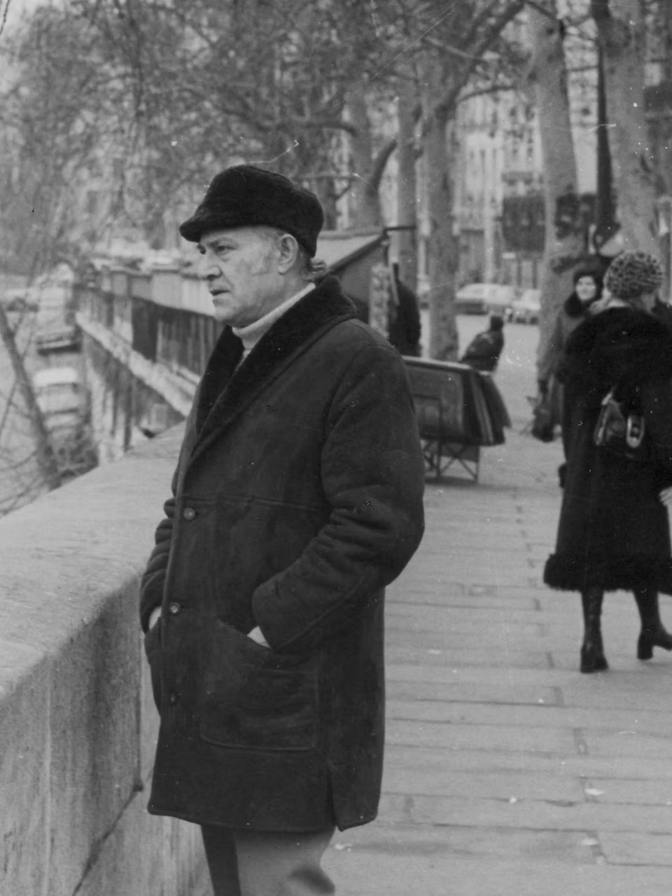 Ο Οδυσσέας Ελύτης υπηρέτησε στο αλβανικό μέτωπο και γνώρισε από κοντά τις κακουχίες του πολέμου / elytishousemuseum.gr