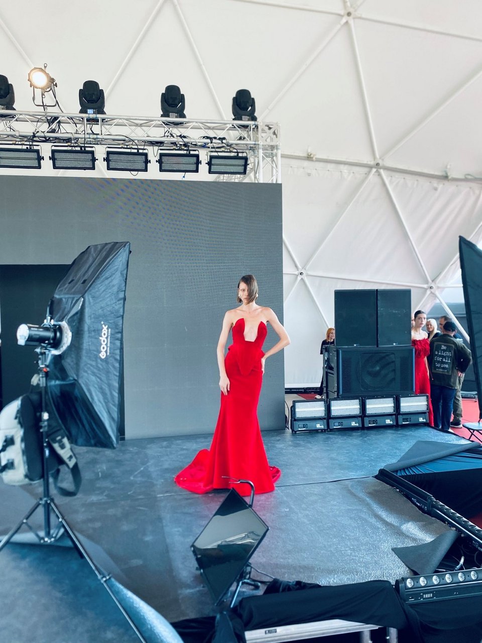 «Red Dress -Η Αλήθεια της Καρδιάς»