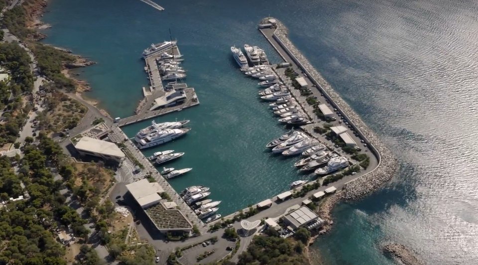 Μαρίνα Βουλιαγμένης ©astirmarina.com 