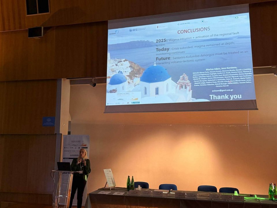 Η καθηγήτρια Εύη Νομικού