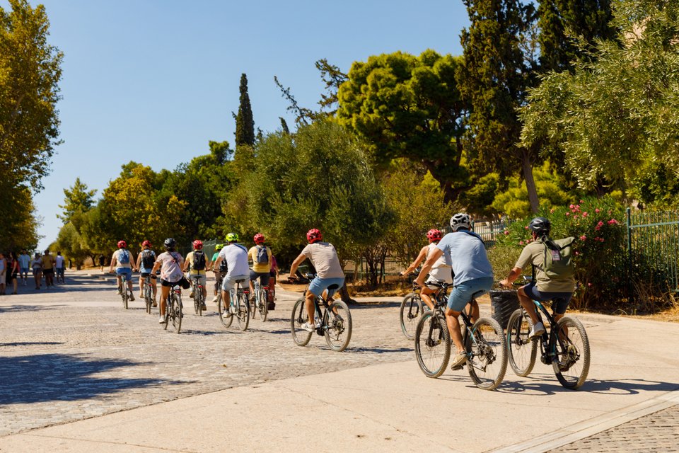 Ποδηλατάδα στη Διονυσίου Αρεοπαγίτου