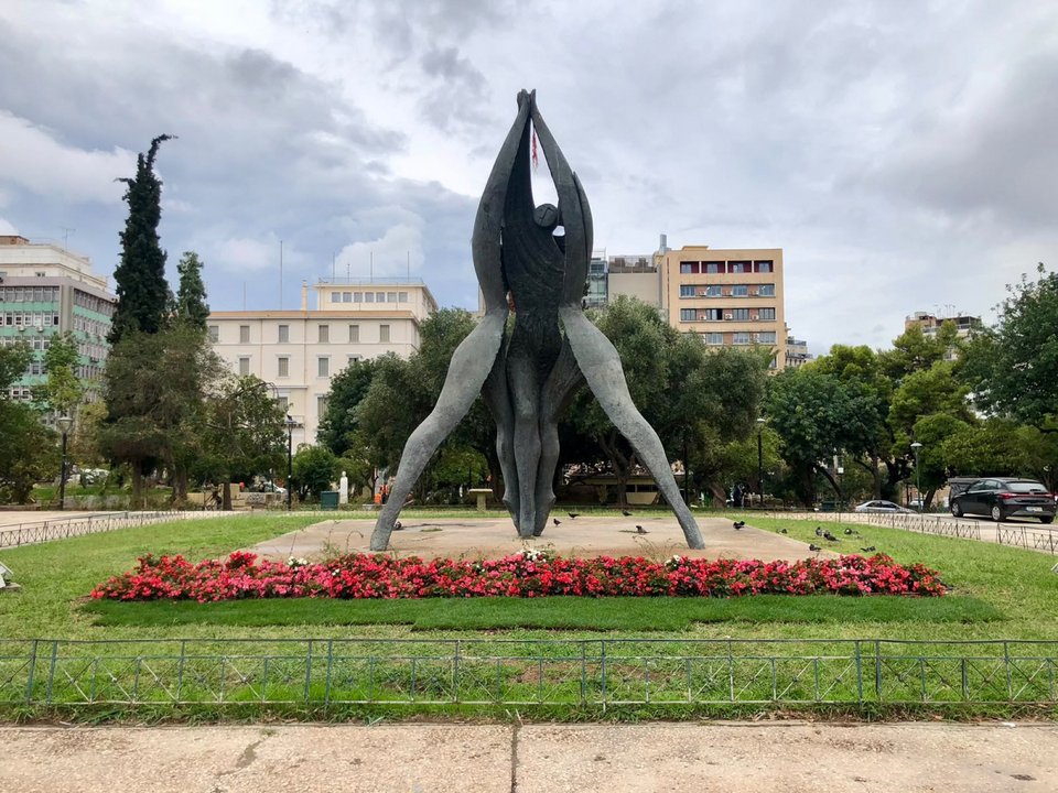 Φυτεψαν 237 εποχιακά φυτά, μπιγόνιες και κυκλάμινα