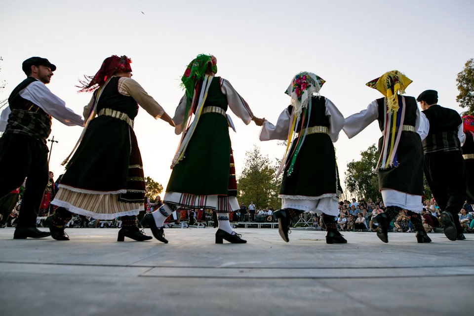 70 χοροί από 200 χορευτές του Λυκείου Ελληνίδων