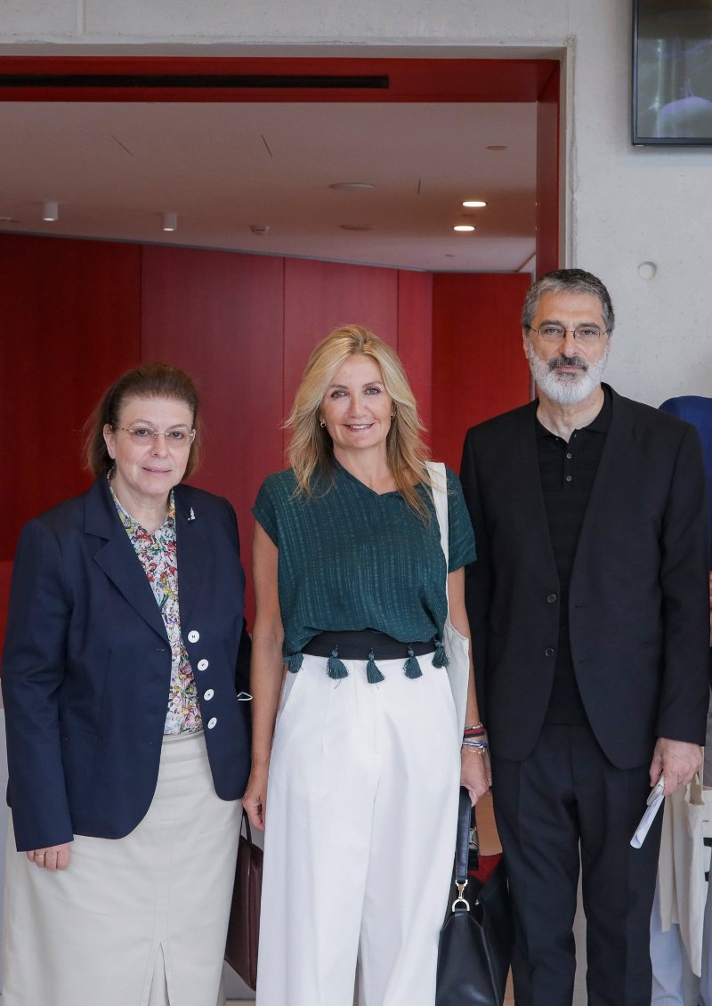 ΛΪνα Μενδώνη, Μαρέβα Γκραμπόφσκι Μητσοτάκη, Γιώργος Κουμεντάκης
