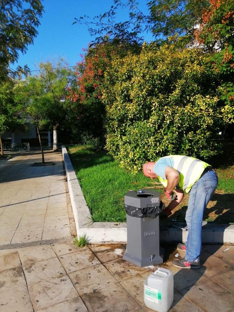 καδοι για σκουπίδια