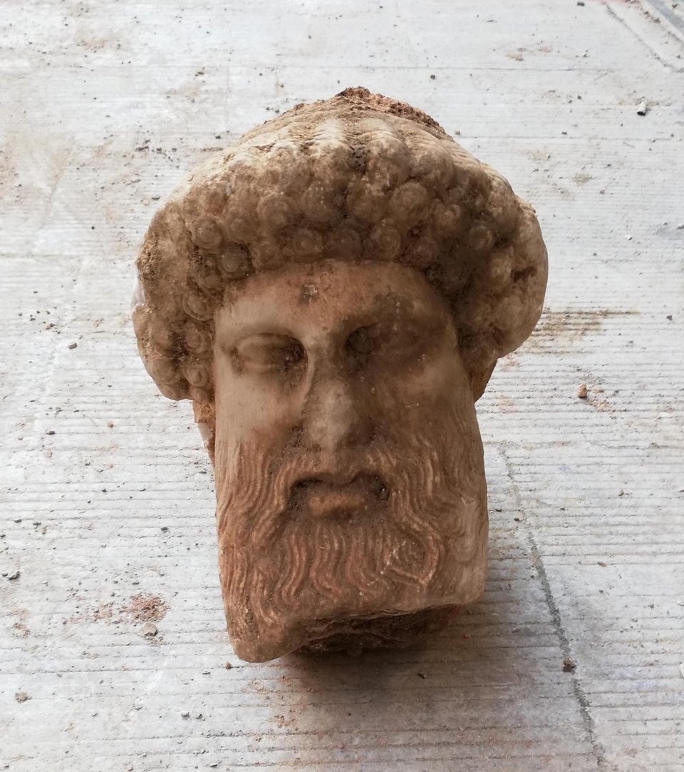 κεφαλη