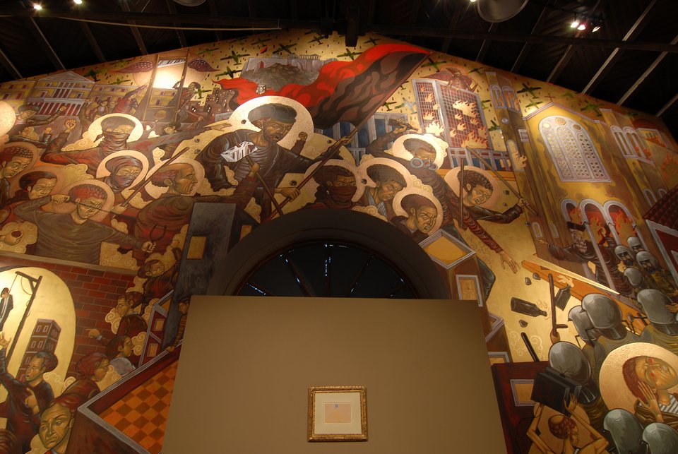 Στο βάθος το έργο του Φαϊτάκη. Μπροστά το μκροσκοπικό έργο του Πικάσο.   ﻿Pablo Picasso Ο Παρθενώνας, 02/07/1959 μολύβι σε χαρτίν12,5 x 19,5 εκ. Ιδιωτική συλλογή 