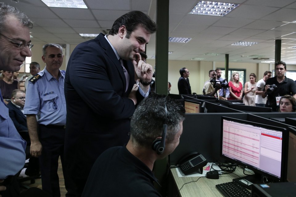 Ο Κυριάκος Πιερρακάκης στην παρουσίαση του 112