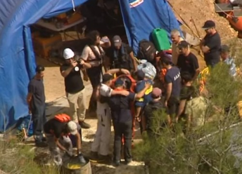 Συνεργείο στην Κόκκινη Λίμνη