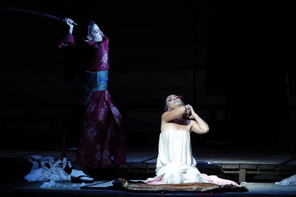 Η σπαρακτική, σπουδαία Ερμονέλα Γιάχο