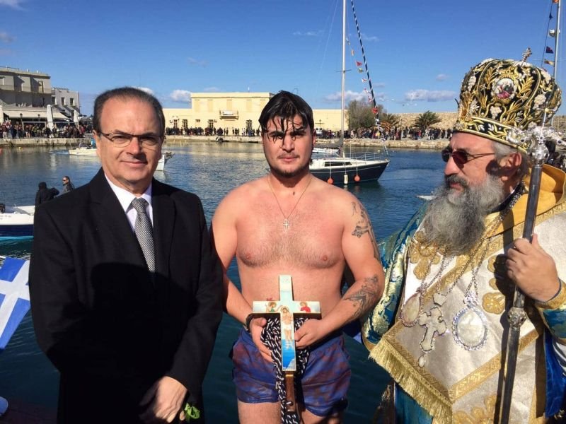 Ο 21χρονος είχε πιάσει τον Σταυρό τα Θεοφάνεια στο Ρέθυμνο
