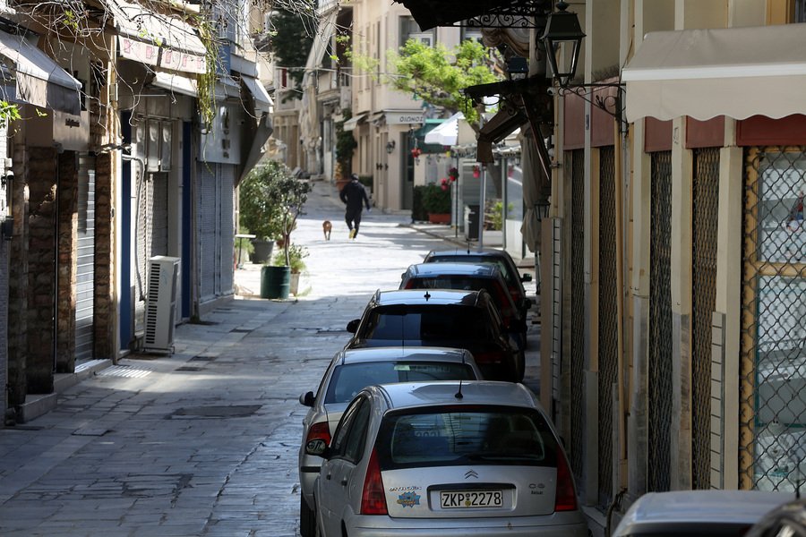 αντρας σκυλος