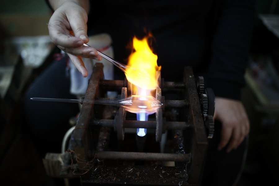 φυσιτο γυαλι 