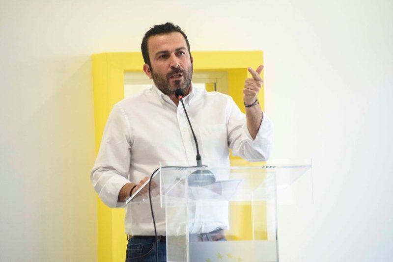 Ο Στέφανος Παραστρατίδης