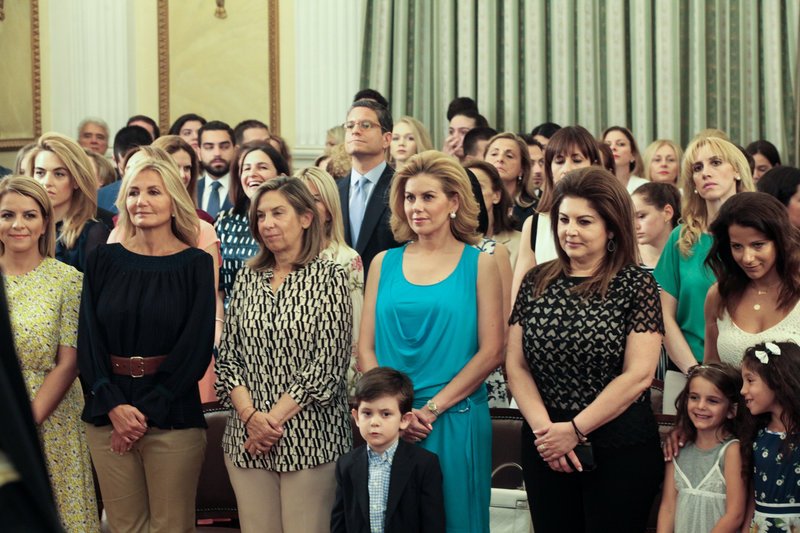 Τα παιδιά των υπουργών έκλεψαν την παράσταση