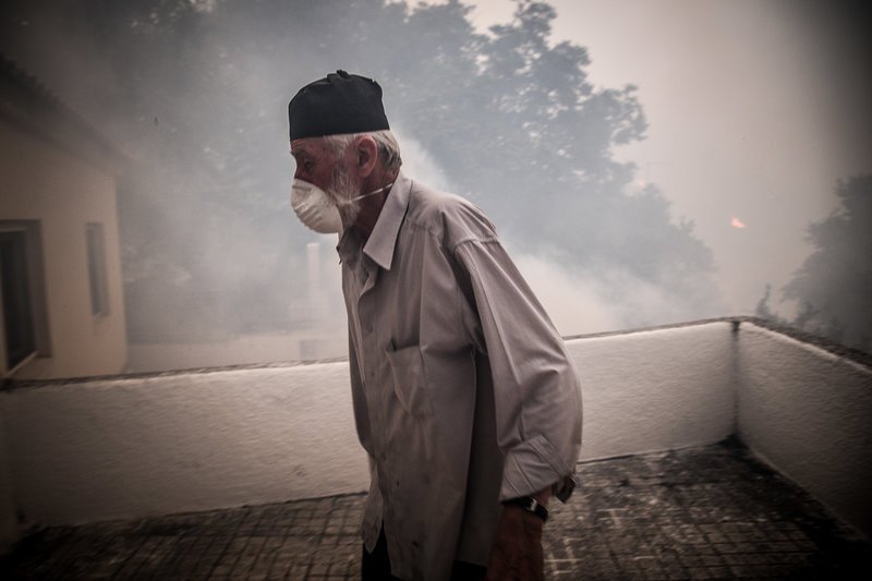 Εκκένωση του χωριού Κοντοδεσπότι στην Εύβοια