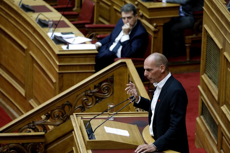 Μιχάλης Χρυσοχοΐδης και Γιάννης Βαρουφάκης