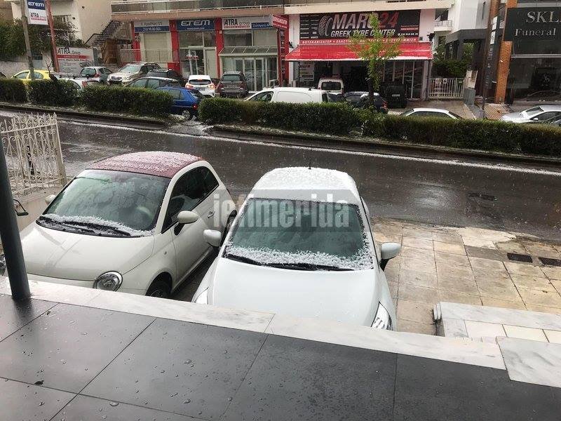 Το χαλάζι στην Λεωφόρο Αμφιθέας
