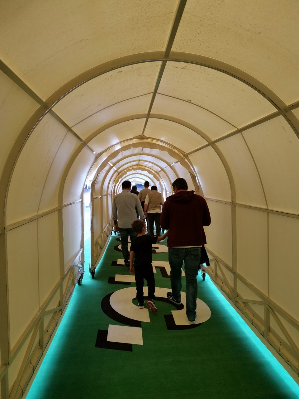 Η «τυχερή» κάμερα του ΟΠΑΠ ζουμάρει και μοιράζει μοναδικά δώρα στους φιλάθλους του Παναθηναϊκού 