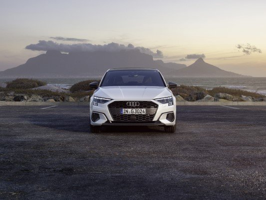 Το Audi A3 Sportback 30 g-tron προσφέρει χαμηλό κόστος κίνησης και θετικό ισοζύγιο εκπομπής ρύπων.