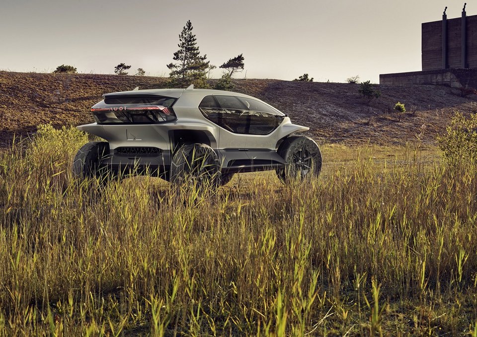 Audi AI TRAIL quattro