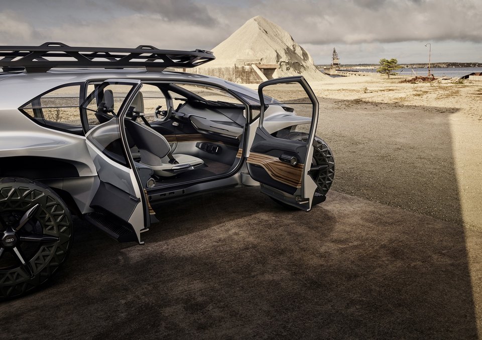 Audi AI TRAIL quattro