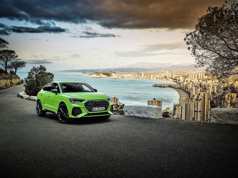 Oι Γερμανοί της Audi αποκαλύπτουν τις κορυφαίες εκδόσεις των Q3 & Q3 Sportback, οι οποίες εξοπλίζονται με το 2,5 λίτρων 5κύλινδρο μοτέρ βενζίνης των 400 ίππων.