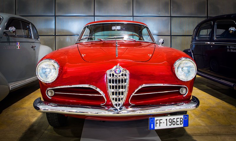 Η Alfa Romeo, εκπροσωπείται από 44 αυτοκίνητα που θα συμμετέχουν στον αγώνα