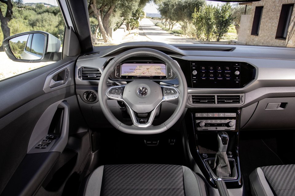 Το κόκπιτ του VW T-Cross
