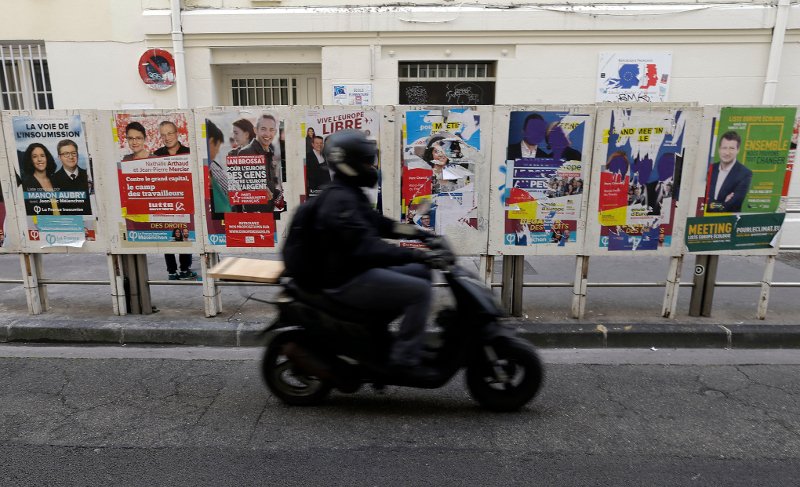 Προεκλογικές αφίσες στη Μασσαλία ενόψει των ευρωεκλογών.
