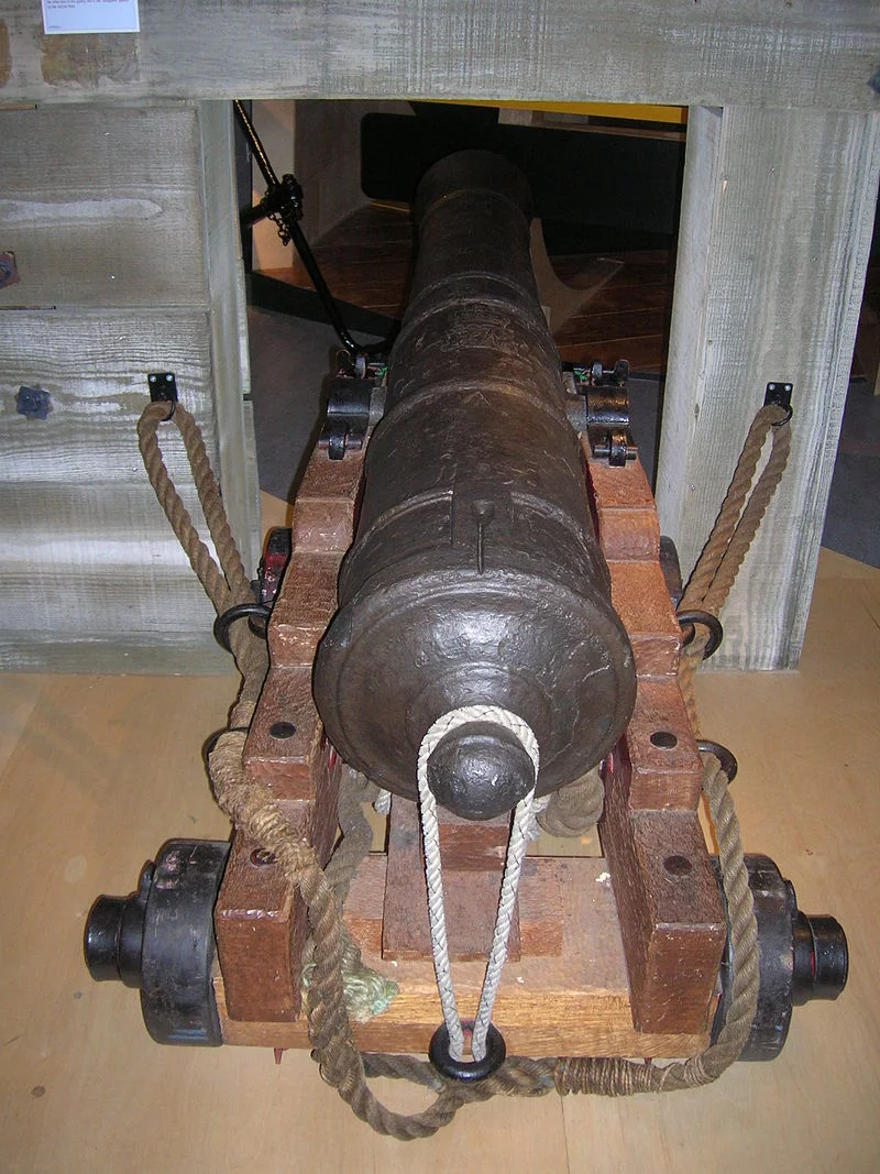 Ένα από τα κανόνια του Endeavour εκτίθεται στο Ναυτικό Μουσείο στο Λονδίνο / Φωτογραφία: Wikipedia