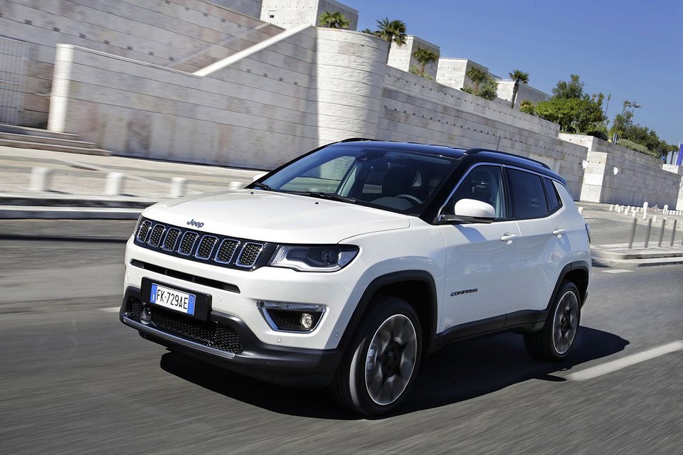 Τα προνόμια του προγράμματος 4Χ4 της Jeep για το Compass