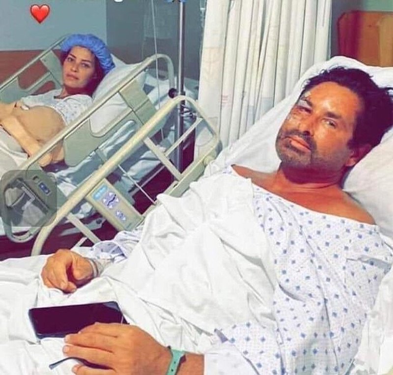 H φωτογραφία που ανήρτησαν ο Ιμάντ Χαλίλ και η Λένα Αλάμα από το νοσοκομείο, μετά τη φονική έκρηξη στη Βηρυτό