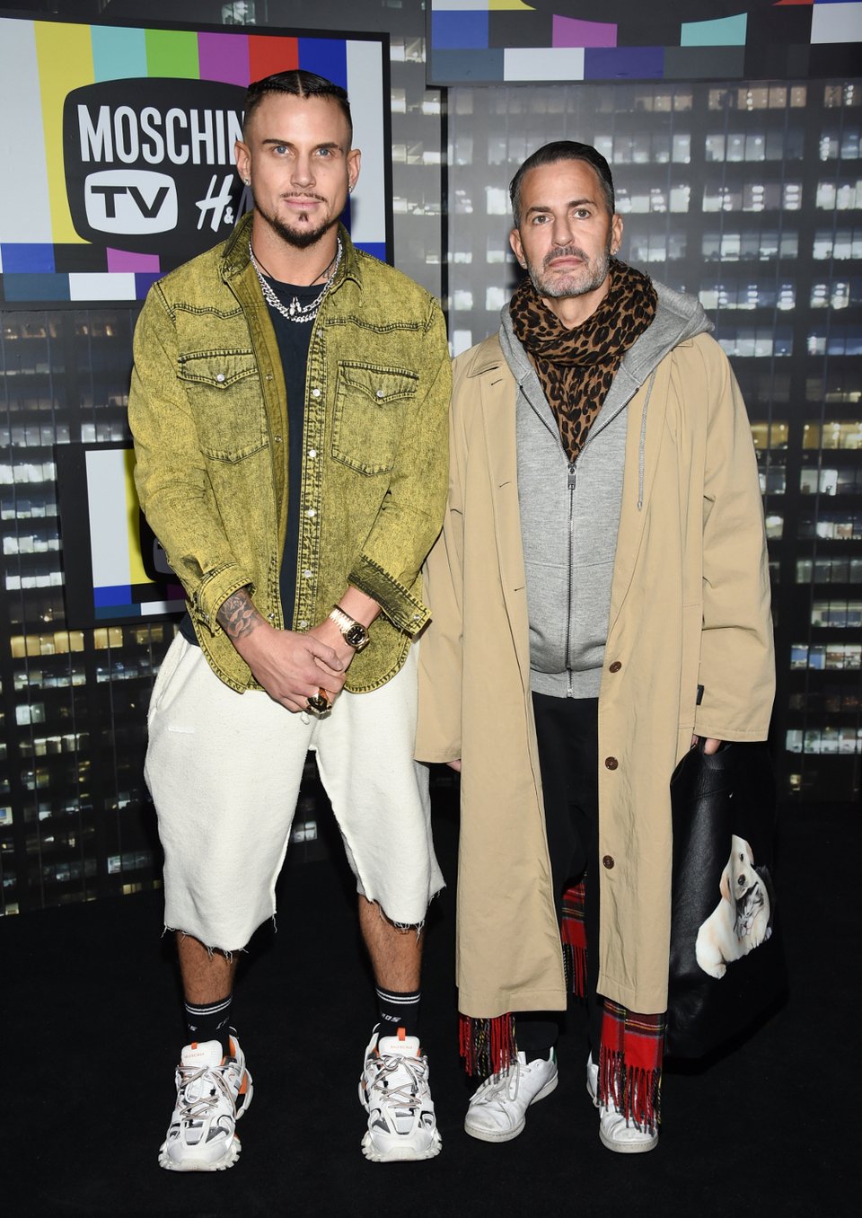 Ο σχεδιαστής Marc Jacobs με τον αγαπημένο του Τσαρ Ντεφρανσέσκο