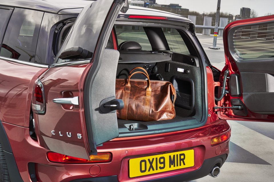Αρκέτα μεγάλος χώρος στο πορτ μπαγκάζ του MINI Clubman