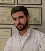 O κ. Κάρολος Παπαλαζάρου