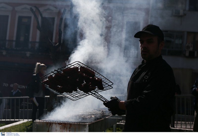τσικνοπέμπτη βαρβάκειος