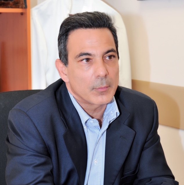  O﻿Δρ. Φώτης Τσούκας, Διευθυντής Ορθοπαιδικής Κλινικής Metropolitan Hospital 