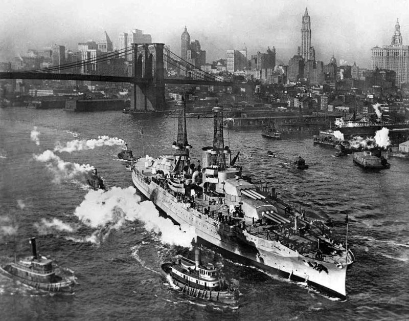 To αμερικανικό θωρηκτό Arizona το 1916 στο λιμάνι της Νέας Υόρκης / Φωτογραφία αρχείου: Wikipedia