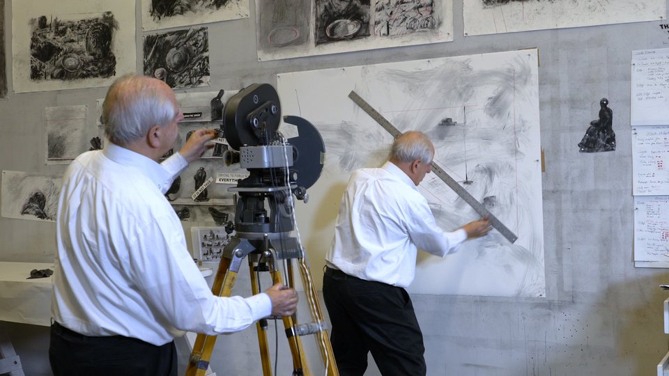 Ο ιδιοφυής, πολυσχιδής William Kentridge θα μας ξεναγήσει στο εργαστήριό του / Φωτογραφία Stella OlivierWilliam Kentridge: Μια περιήγηση στο εργαστήριό του